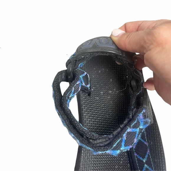 TEVA Unisex Original Universal Slingback Sandal Blue Print Size 9 Men -Pre-Owned main image 12